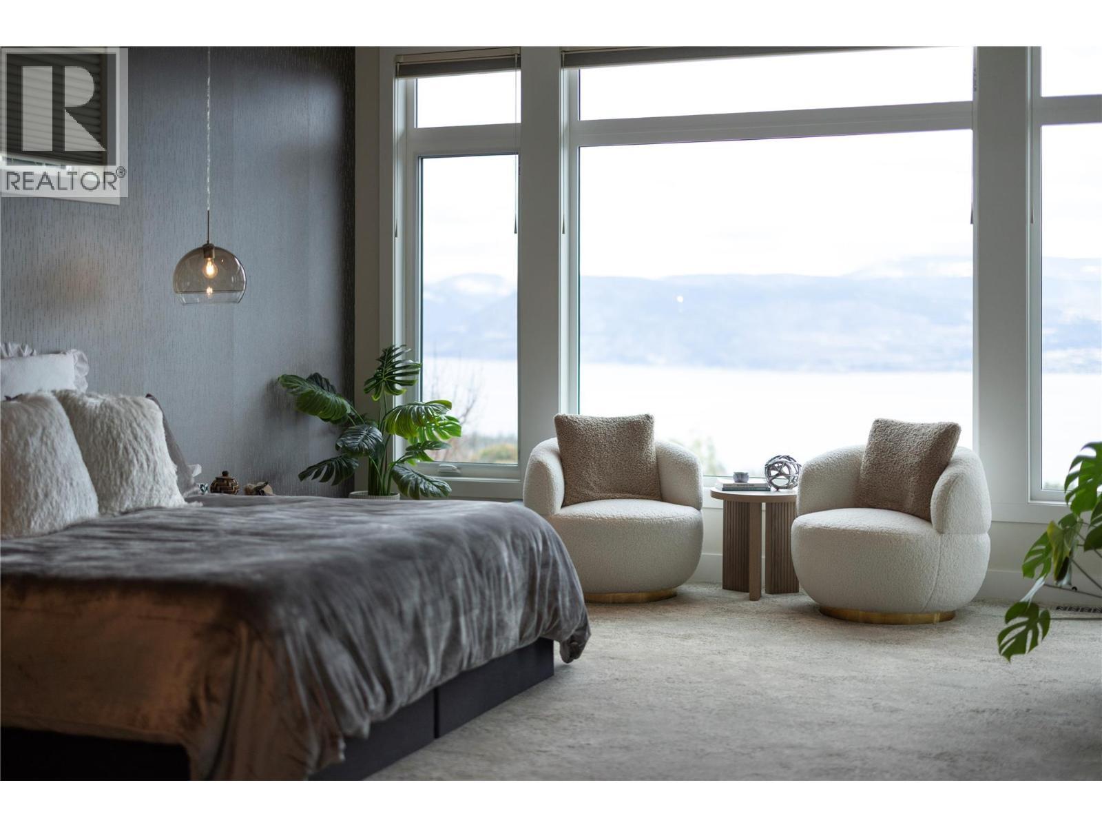 5650 The Edge Place Unit# 111, Kelowna, BC - Indoor Photo Showing Bedroom