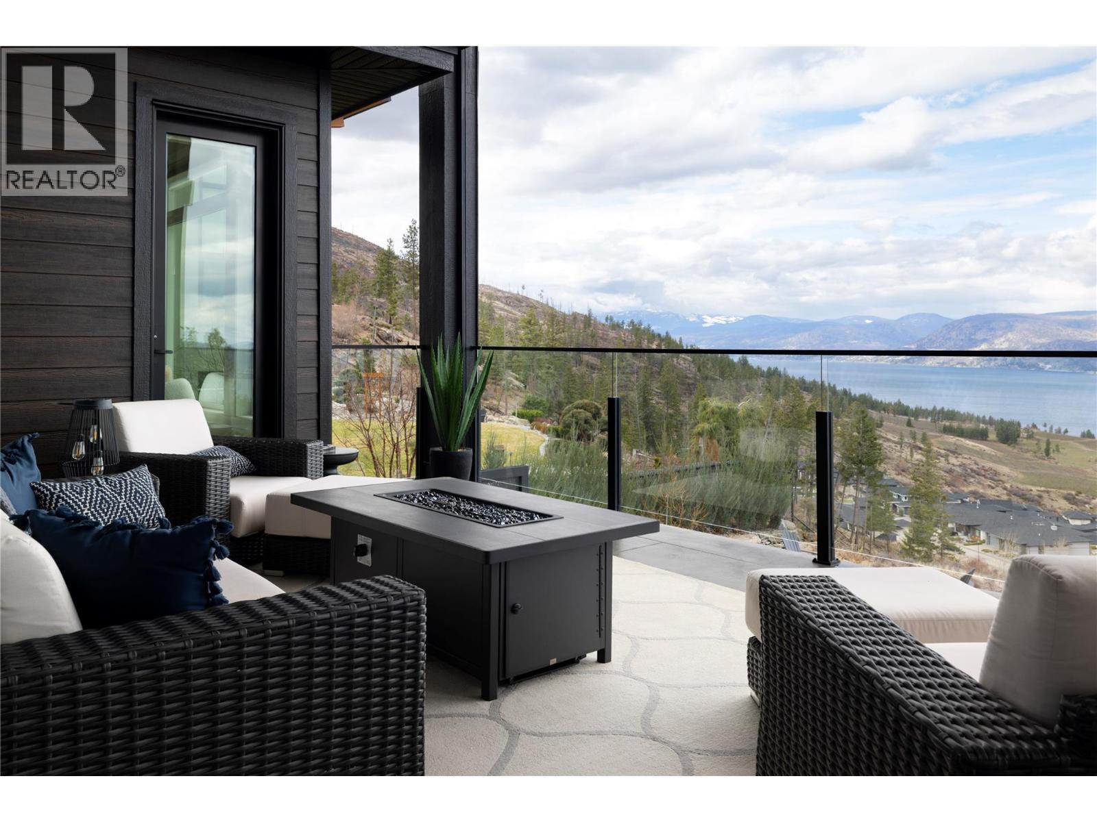 5650 The Edge Place Unit# 111, Kelowna, BC - Outdoor