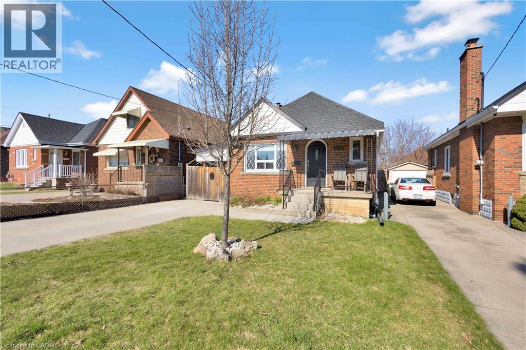 20 Barons Avenue S, Hamilton, ON - Outdoor