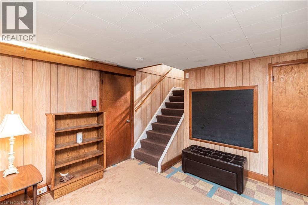 124 Broker Drive, Hamilton, ON - Indoor Photo Showing Other Room