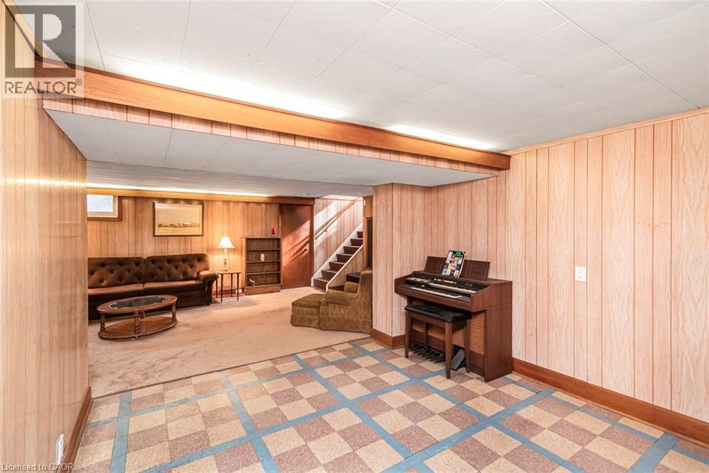 124 Broker Drive, Hamilton, ON - Indoor Photo Showing Other Room