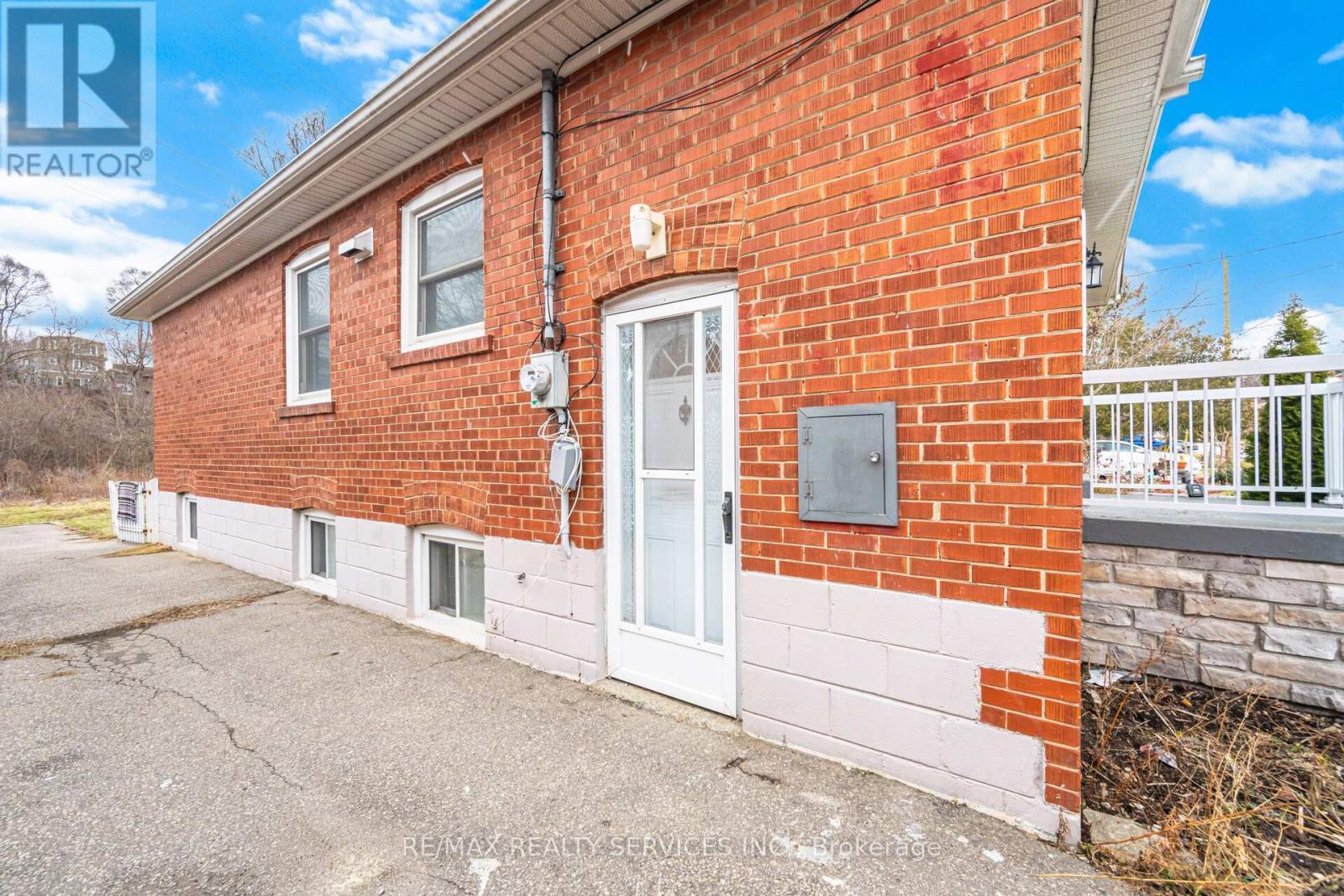 6 Bonnyview Drive, Toronto, ON - Outdoor With Exterior