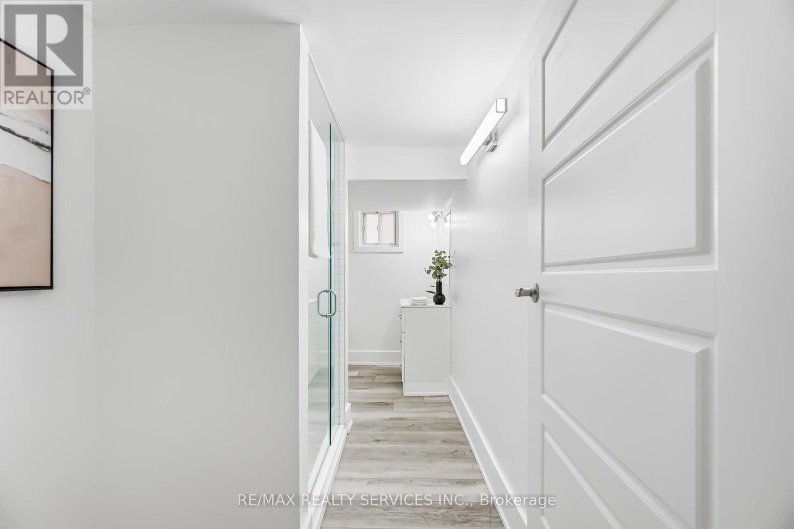 6 Bonnyview Drive, Toronto, ON - Indoor Photo Showing Other Room