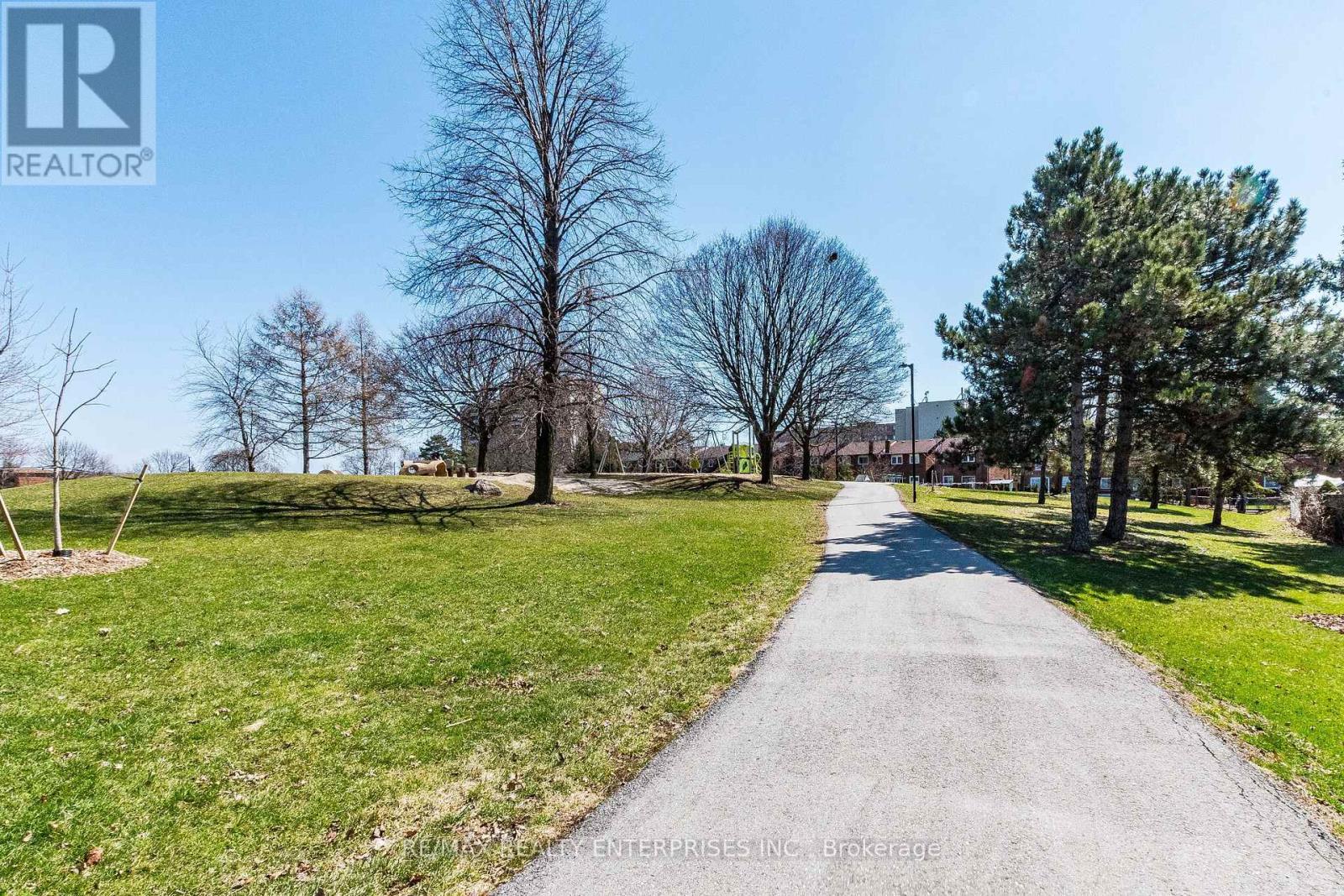 Walking Path - 3016 Rymal Road, Mississauga, ON - Outdoor With View