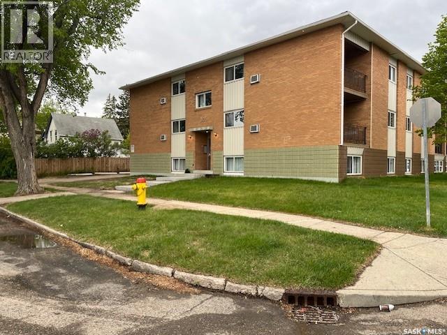 302 8Th Avenue Sw, Biggar, SK - Outdoor
