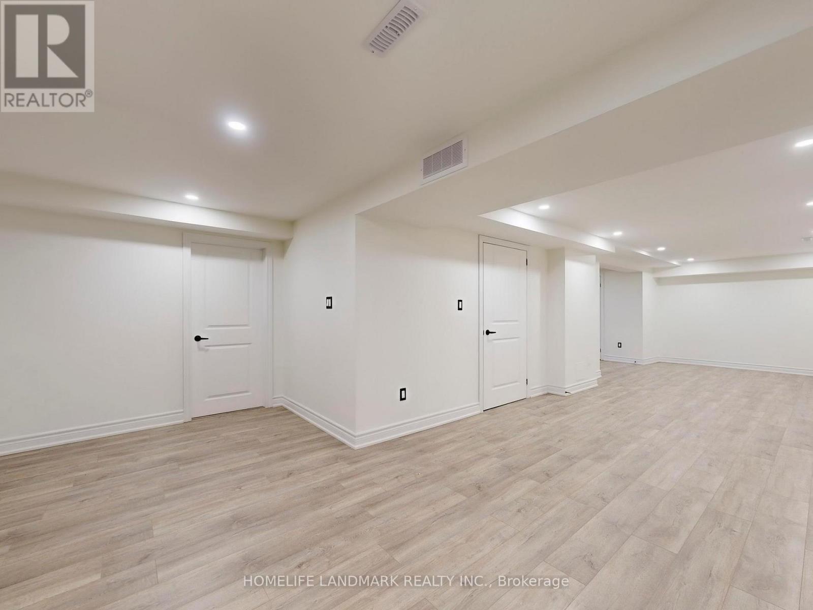 27 Penny Crescent, Markham, ON - Indoor Photo Showing Other Room