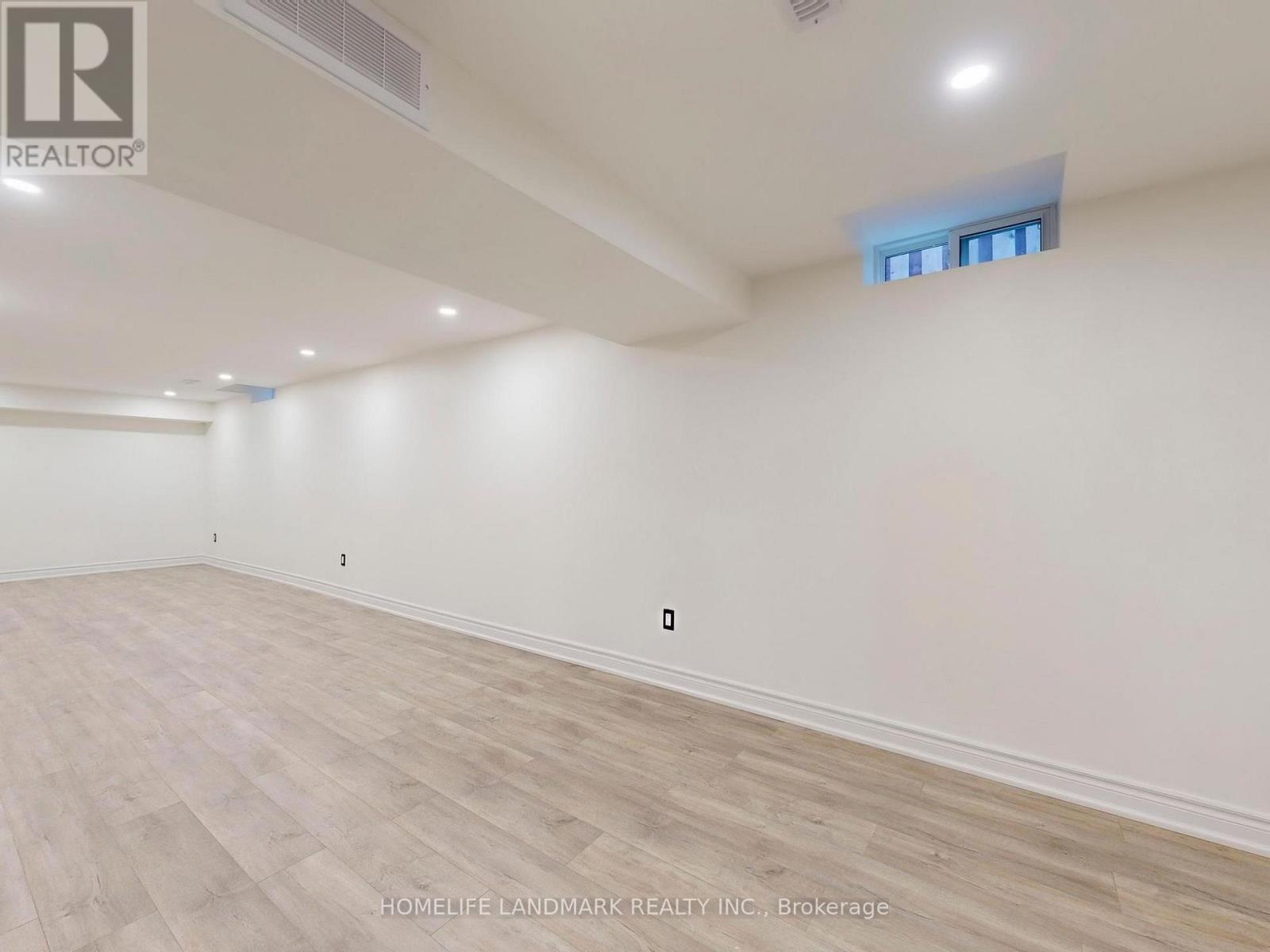 27 Penny Crescent, Markham, ON - Indoor Photo Showing Other Room