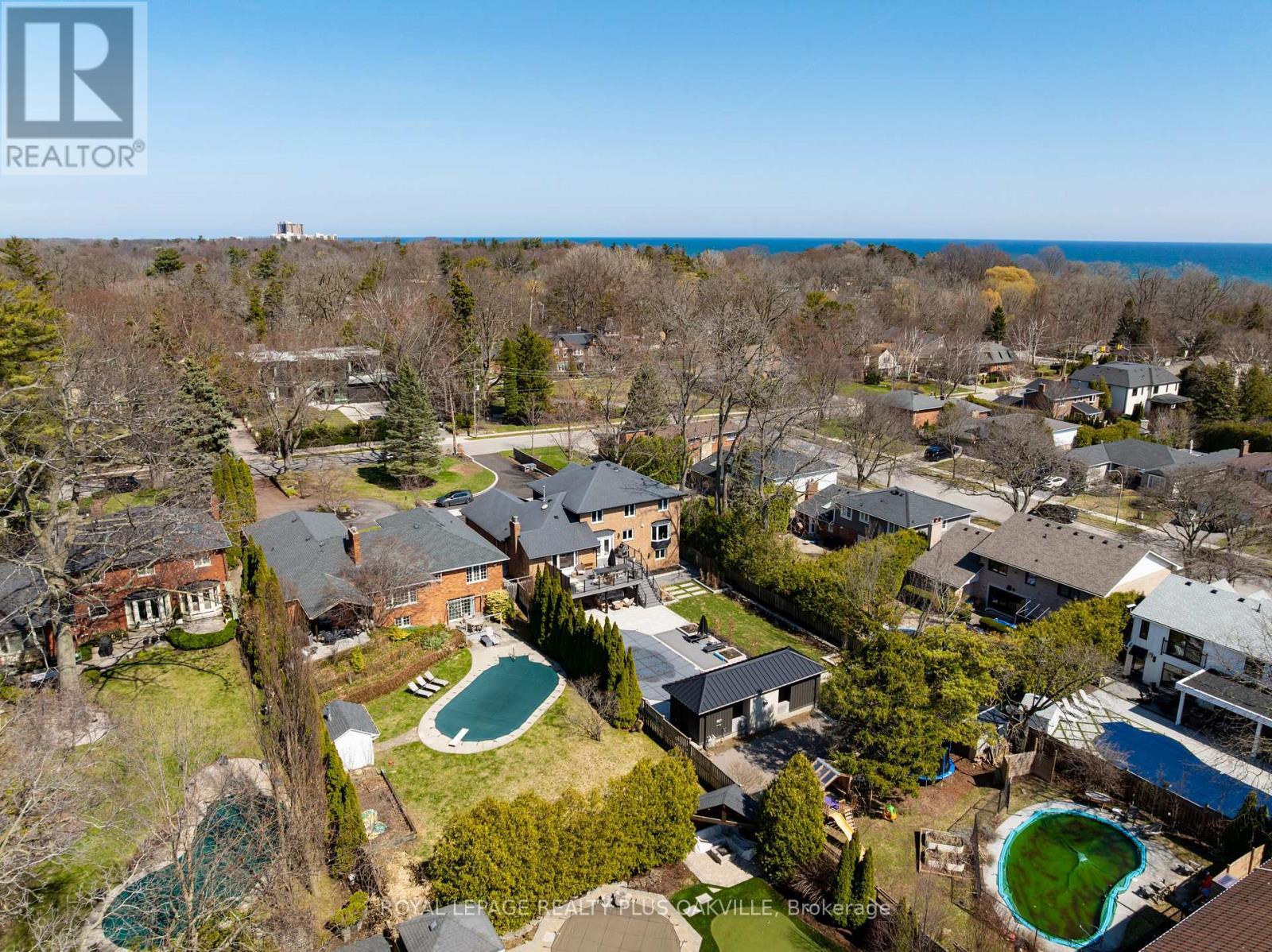 258 Shoreacres Road, Burlington, ON - Outdoor With View