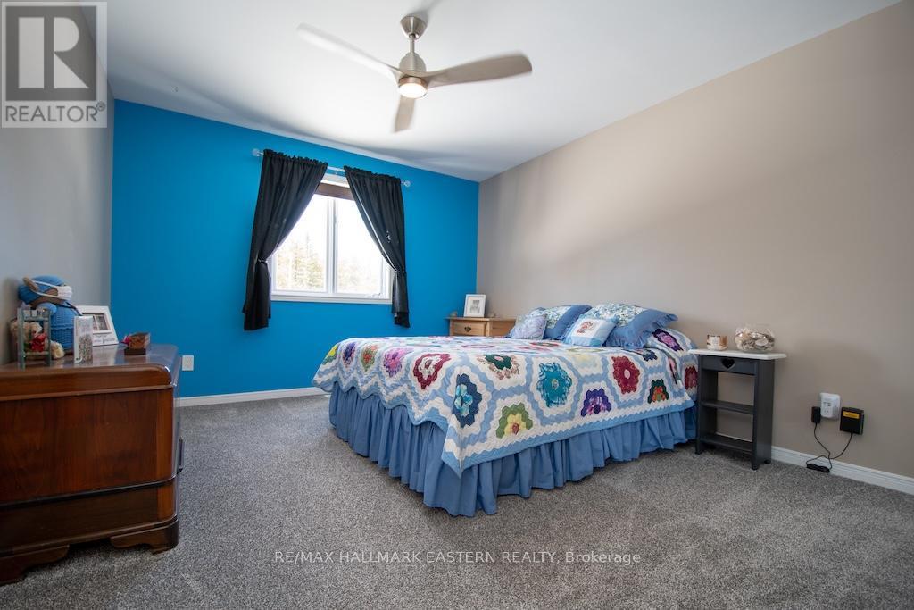 1079 Rock Road, Douro-Dummer, ON - Indoor Photo Showing Bedroom