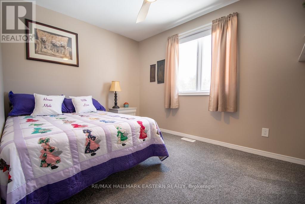 1079 Rock Road, Douro-Dummer, ON - Indoor Photo Showing Bedroom