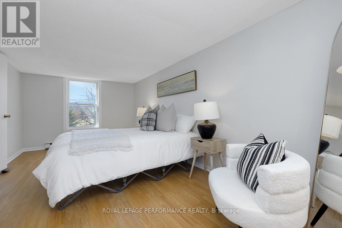 1141 North River Road, Ottawa, ON - Indoor Photo Showing Bedroom
