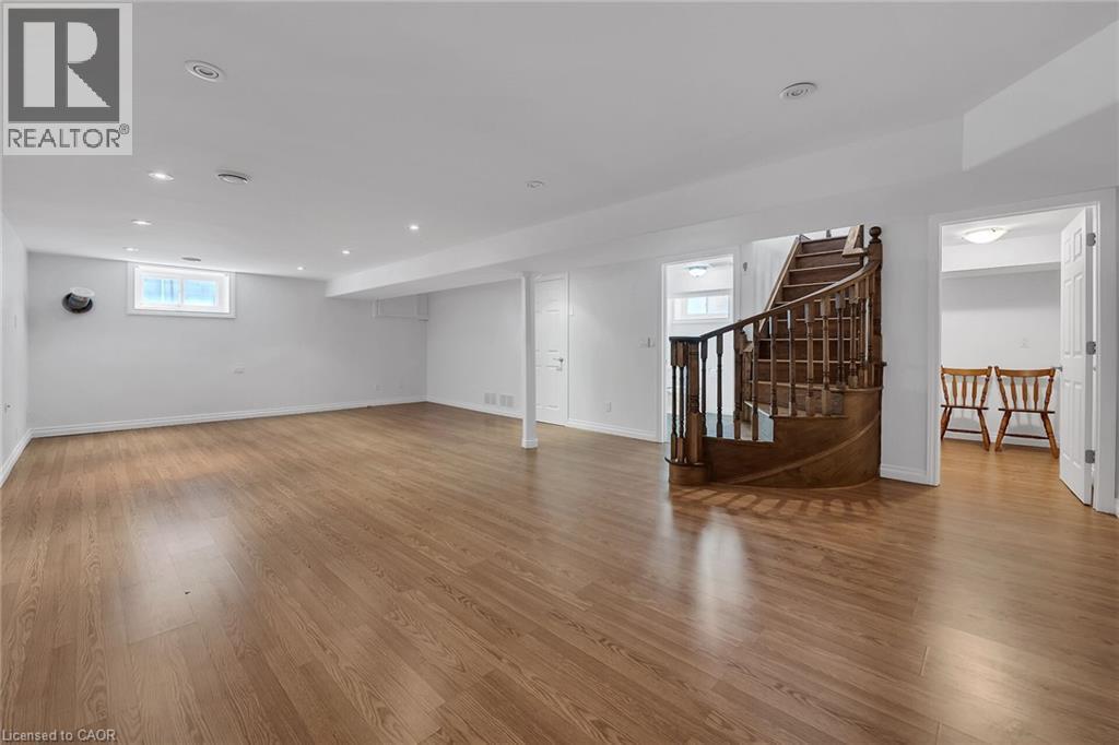 617 Eighth Road E, Stoney Creek, ON
