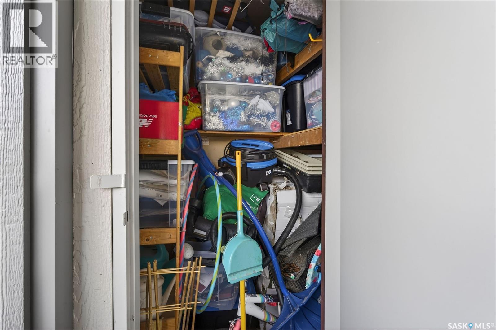 105H 1121 Mckercher Drive, Saskatoon, SK - Indoor