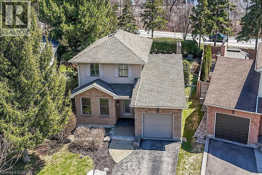 621 Tomahawk Crescent, Ancaster, ON - Outdoor