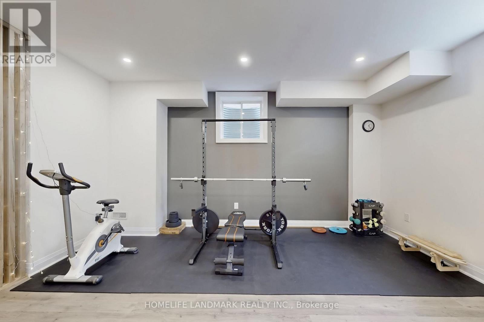 2438 Irene Crescent, Oakville, ON - Indoor Photo Showing Gym Room