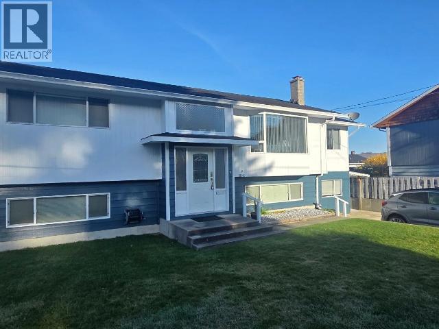 3845 Quadra Ave, Powell River, BC - Outdoor