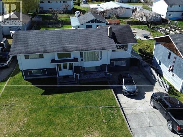 3845 Quadra Ave, Powell River, BC - Outdoor With Deck Patio Veranda