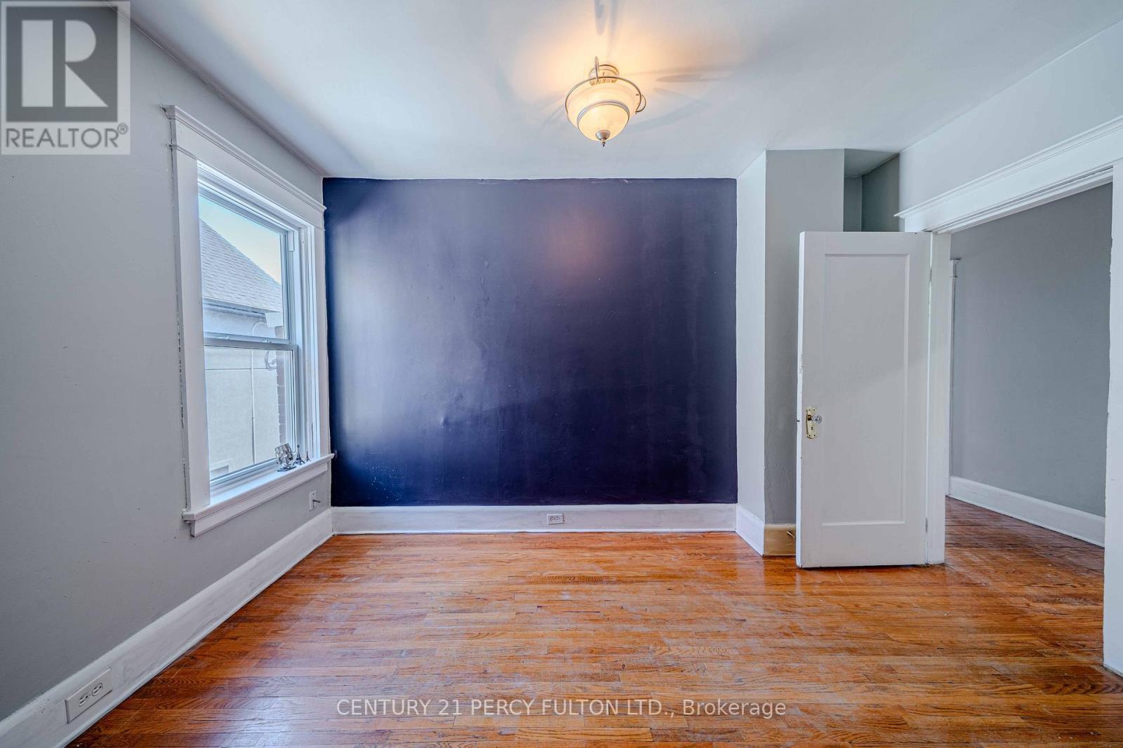 296 King St E - Third Bedroom - 296 King Street E, Oshawa, ON - Indoor Photo Showing Other Room
