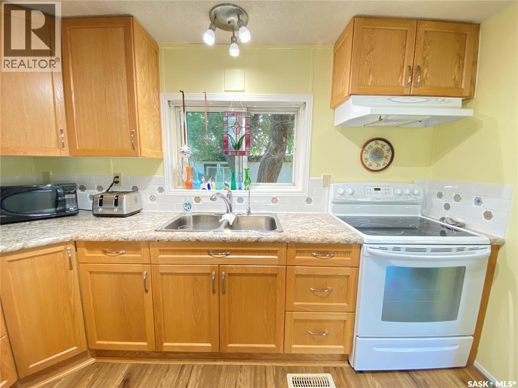 41 Cypress Mobile Home Park, Maple Creek, SK