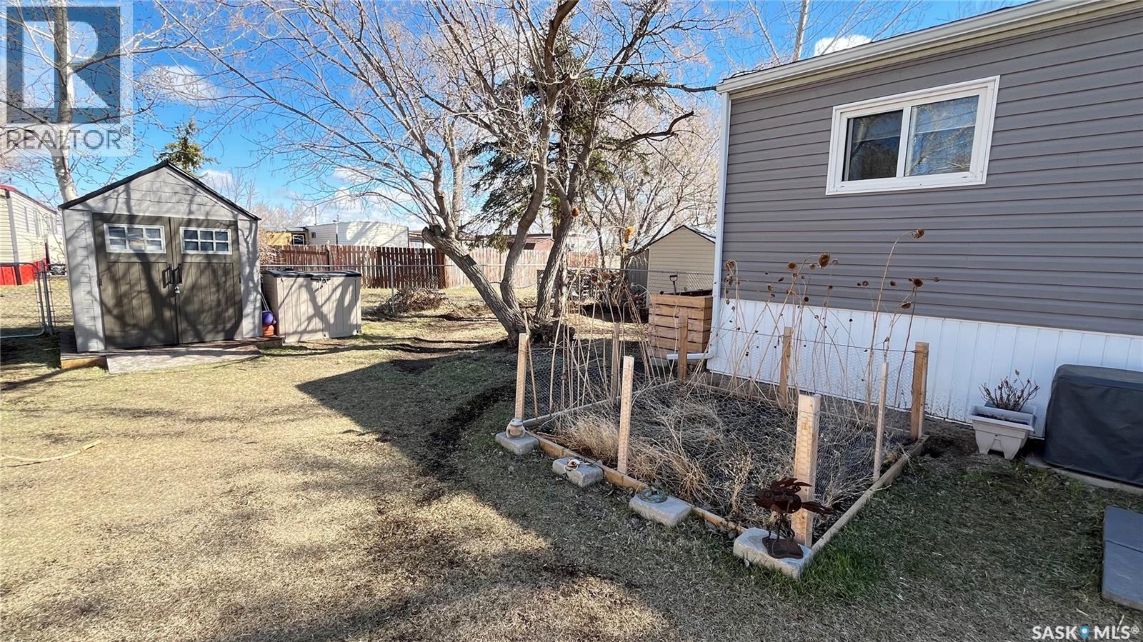 41 Cypress Mobile Home Park, Maple Creek, SK