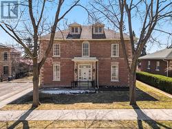 69 BOND STREET W Kawartha Lakes (Lindsay), ON K9V 3R3