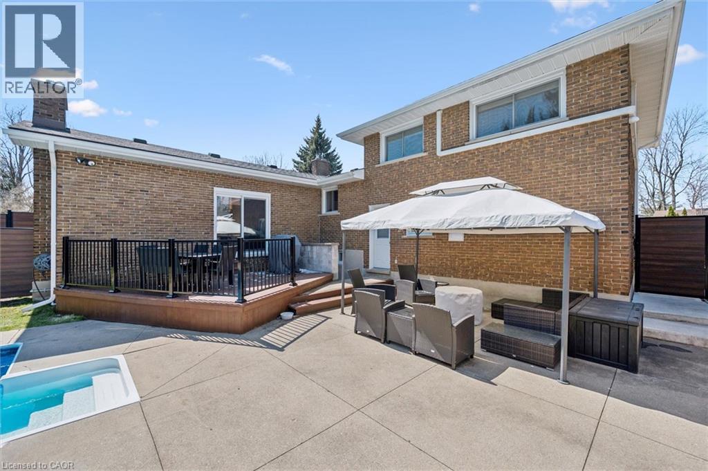 316 Dale Crescent, Waterloo, ON - Outdoor With Deck Patio Veranda With Exterior