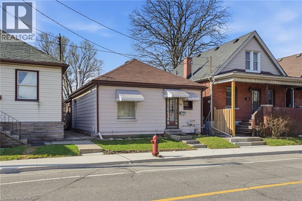 1382 Cannon Street E, Hamilton, ON - Outdoor With Facade