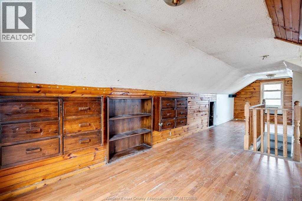 1541 Albert, Windsor, ON - Indoor Photo Showing Other Room