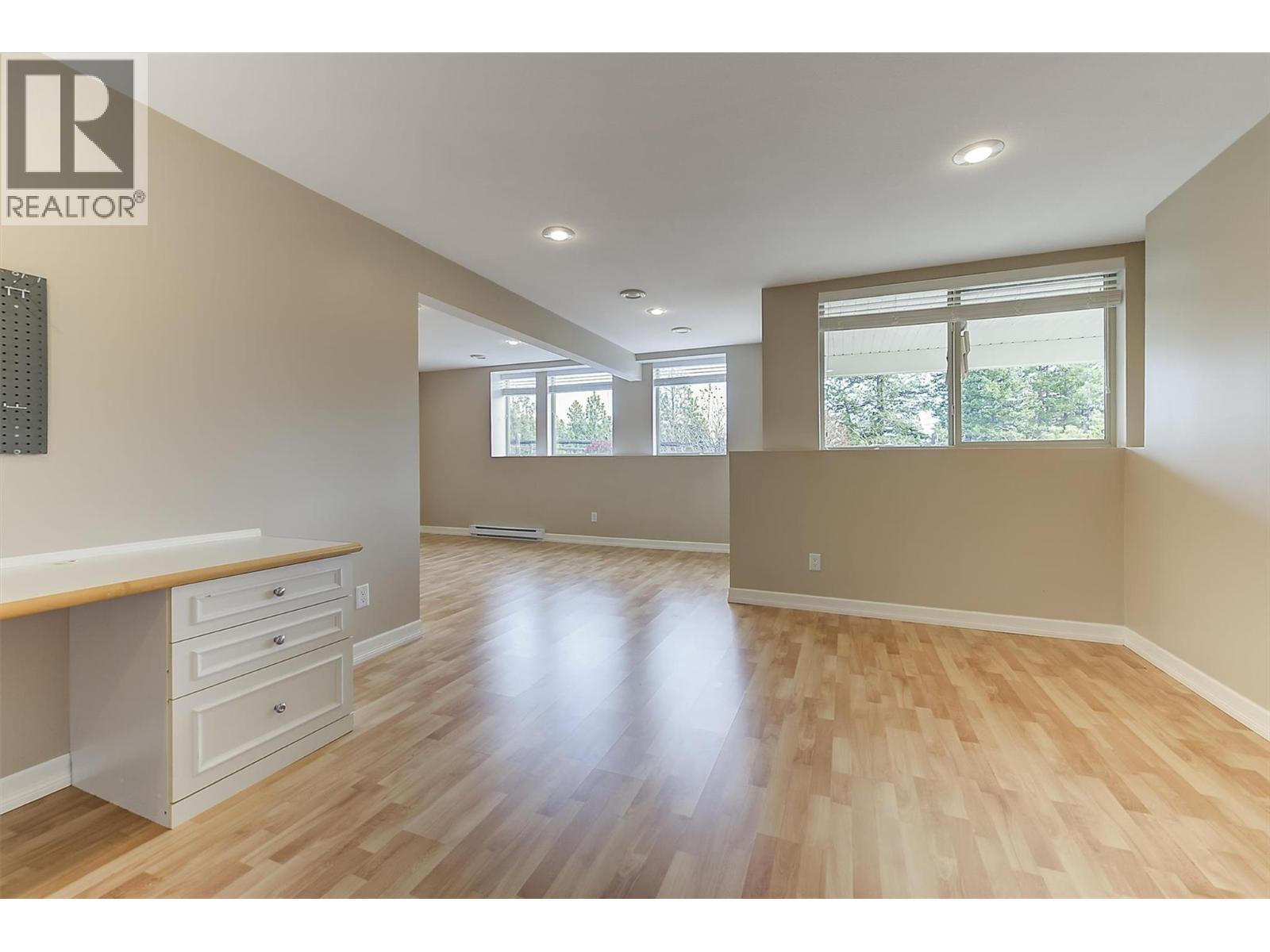 4035 Gellatly Road S Unit# 273, West Kelowna, BC - Indoor Photo Showing Other Room