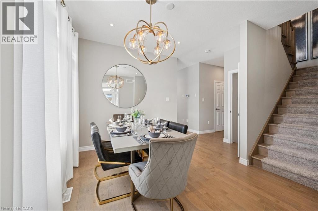 97 Rivertrail Avenue, Kitchener, ON - Indoor Photo Showing Dining Room