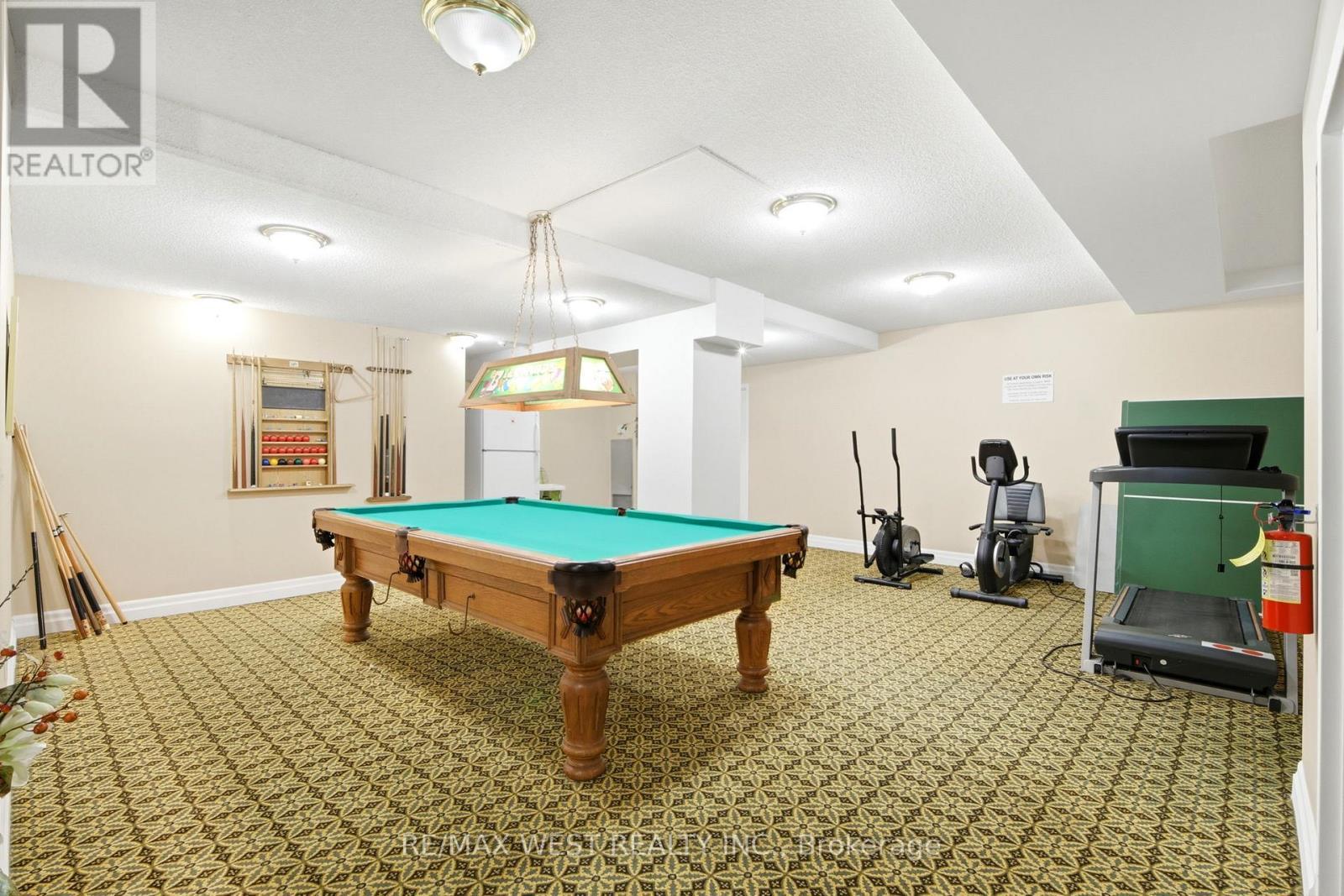 407 - 24 Chapel Street, Halton Hills, ON - Indoor Photo Showing Other Room