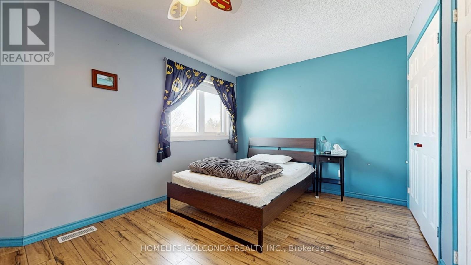 39 Etherington Crescent, Barrie, ON - Indoor Photo Showing Bedroom