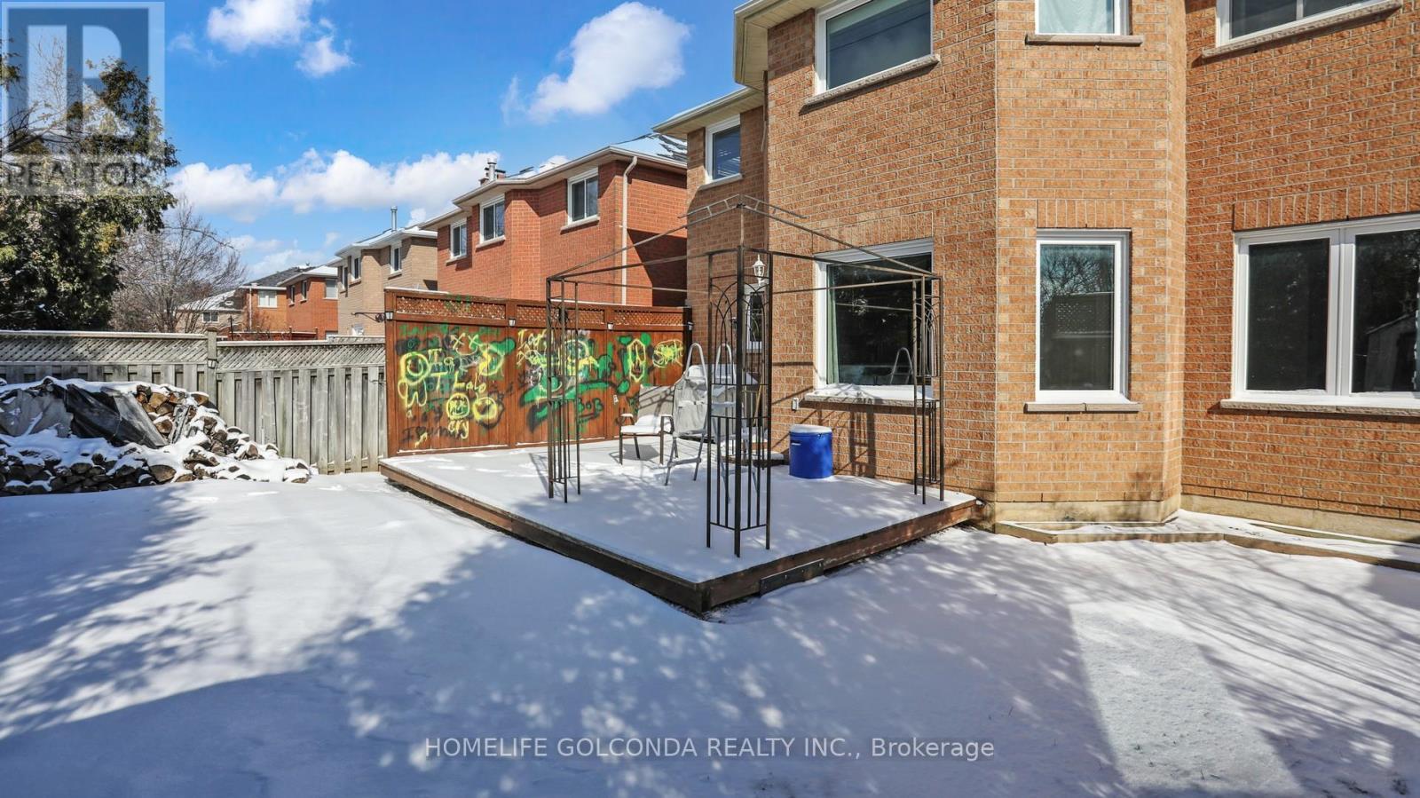 39 Etherington Crescent, Barrie, ON - Outdoor With Exterior