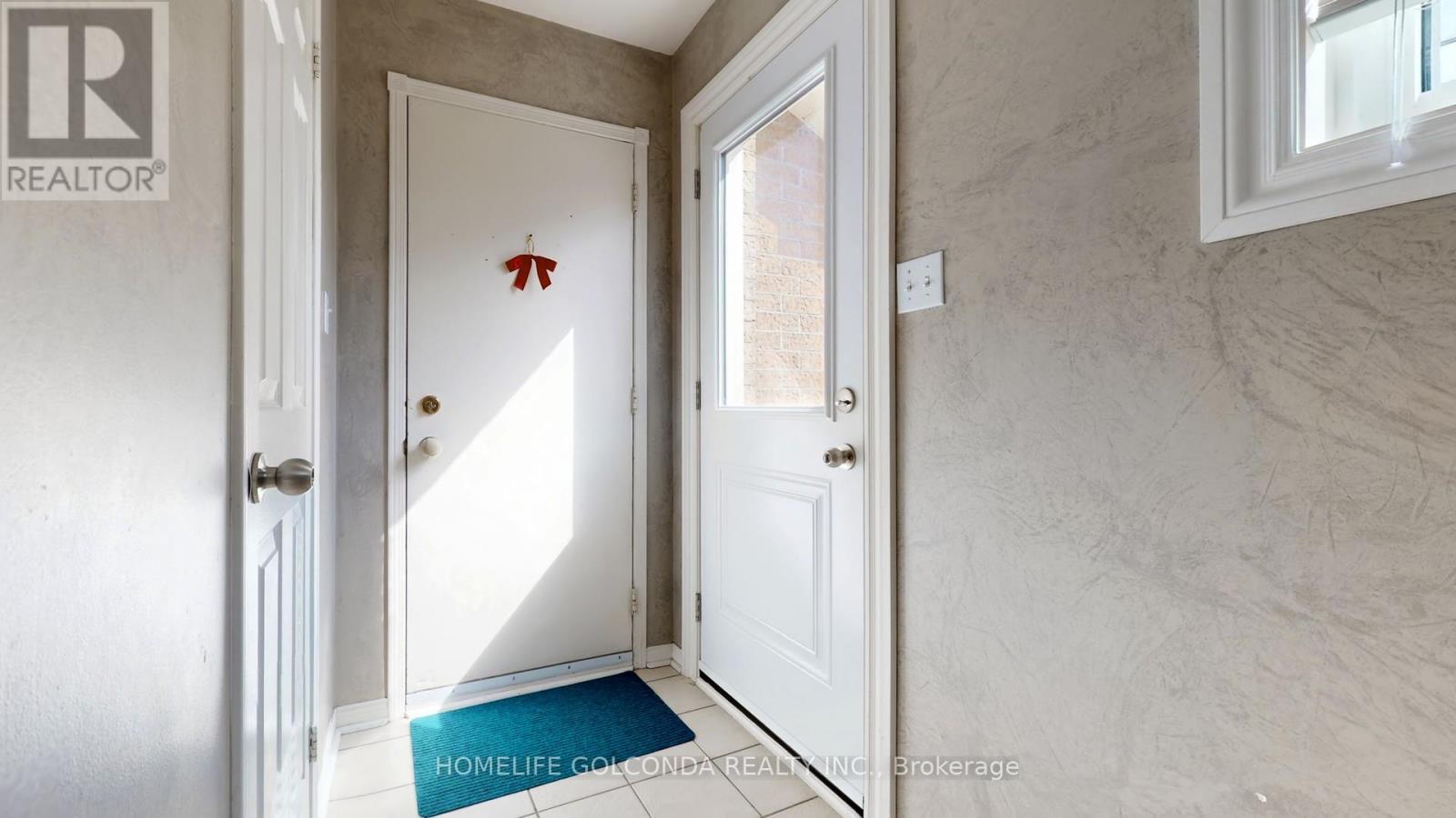 39 Etherington Crescent, Barrie, ON - Indoor Photo Showing Other Room