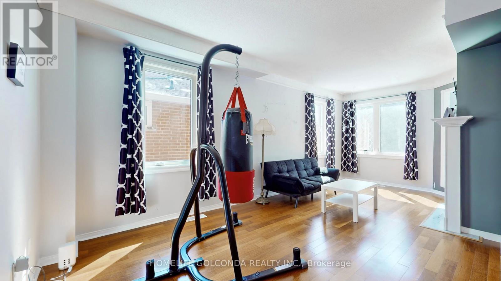 39 Etherington Crescent, Barrie, ON - Indoor