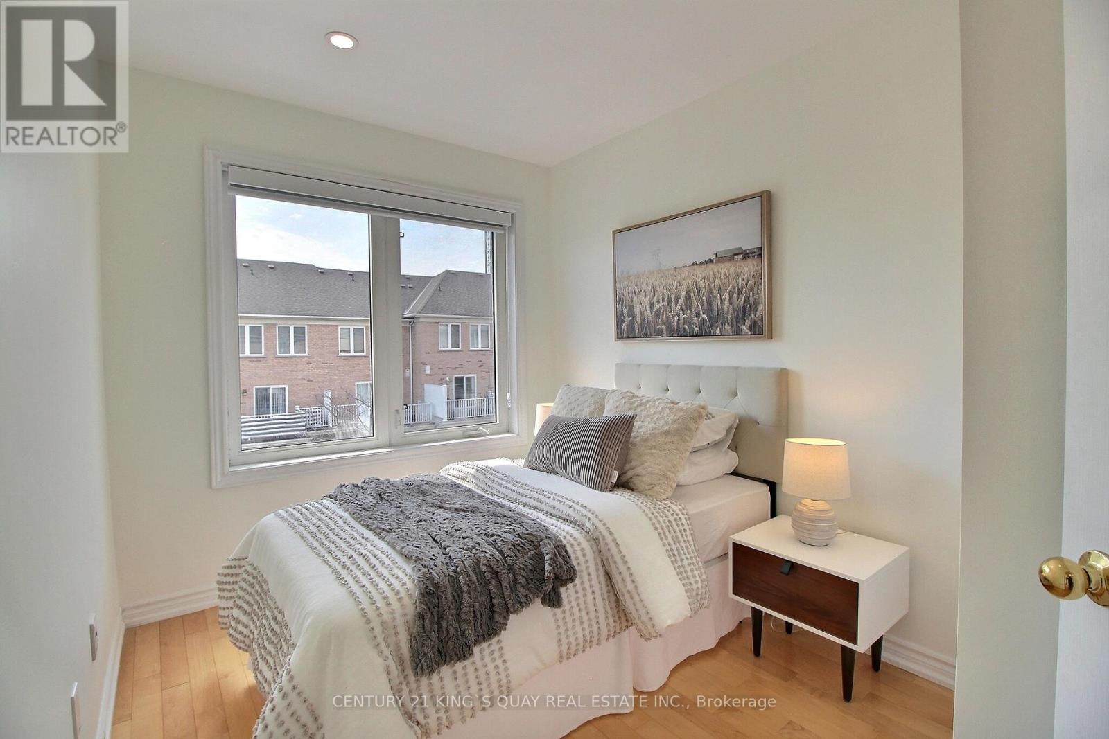 40 Leitchcroft Crescent, Markham, ON - Indoor Photo Showing Bedroom