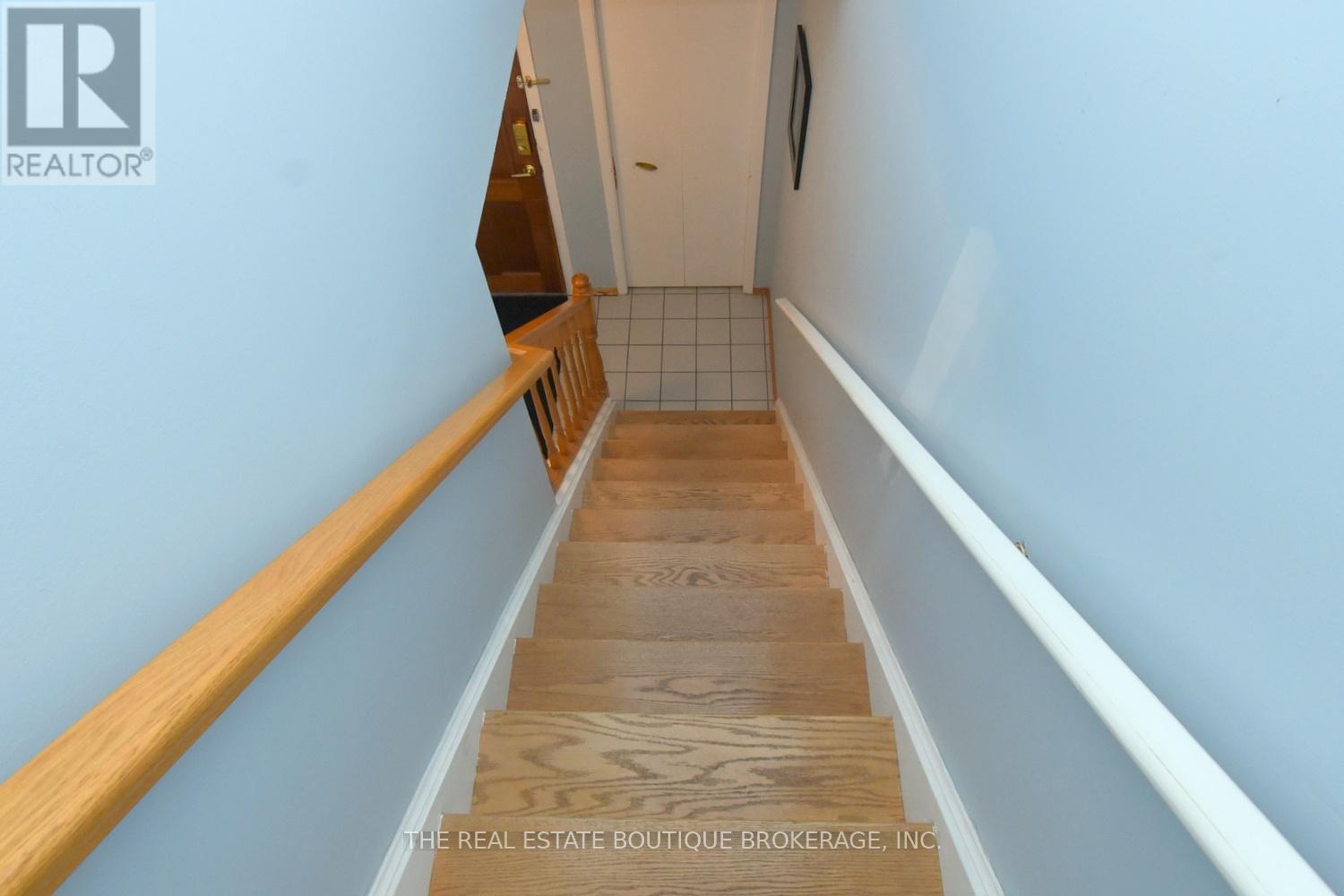 Nice hardwood staircase leading to second floor - 1345 Colonsay Drive, Burlington, ON