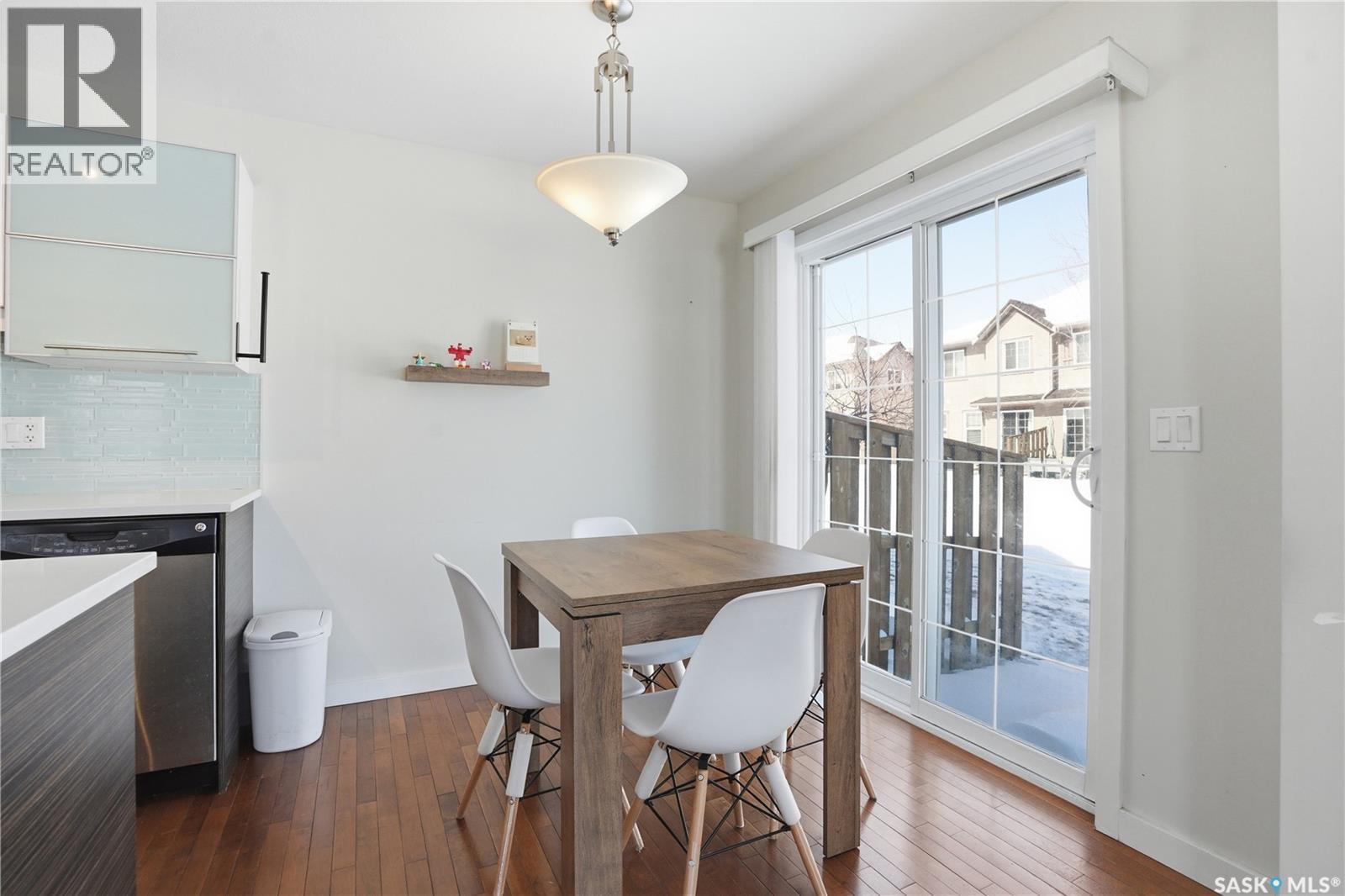 701 710 Gordon Road, Saskatoon, SK - Indoor Photo Showing Dining Room