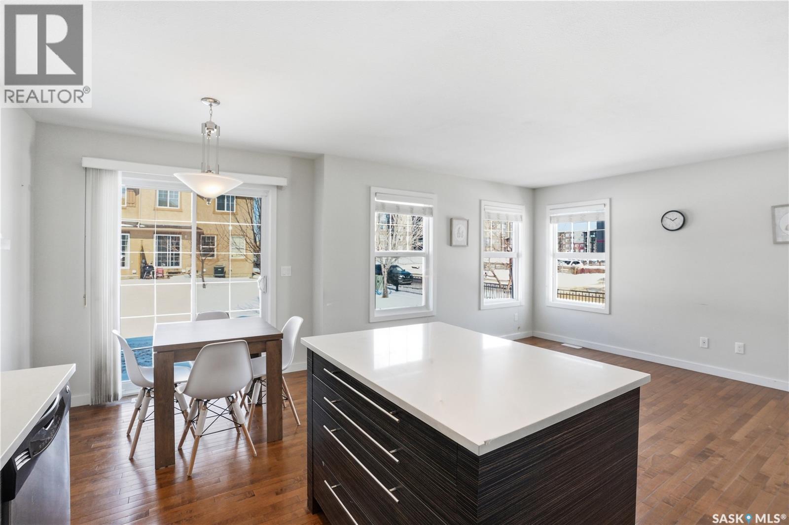 701 710 Gordon Road, Saskatoon, SK - Indoor