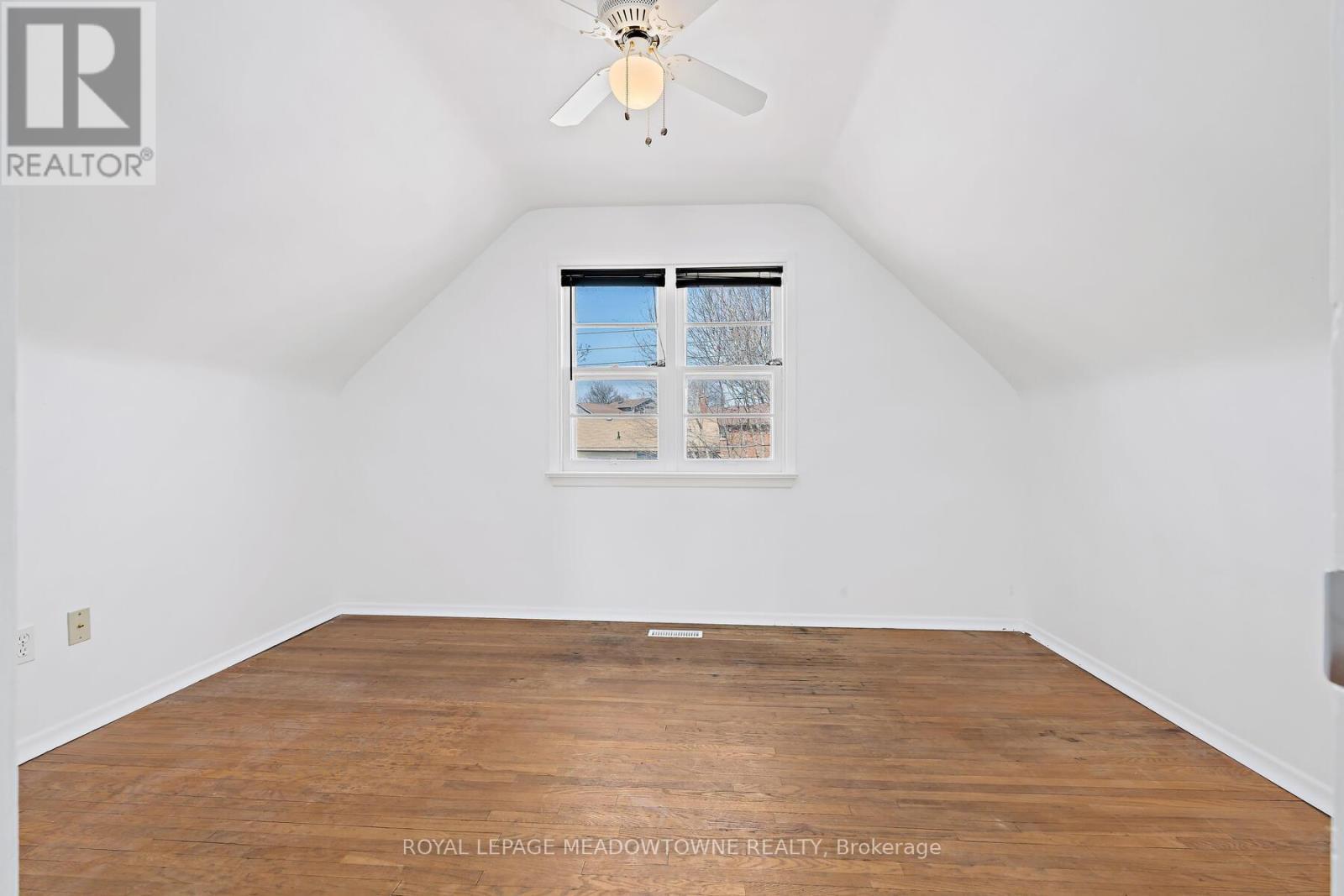 3 Bard Lane, Halton Hills, ON - Indoor Photo Showing Other Room