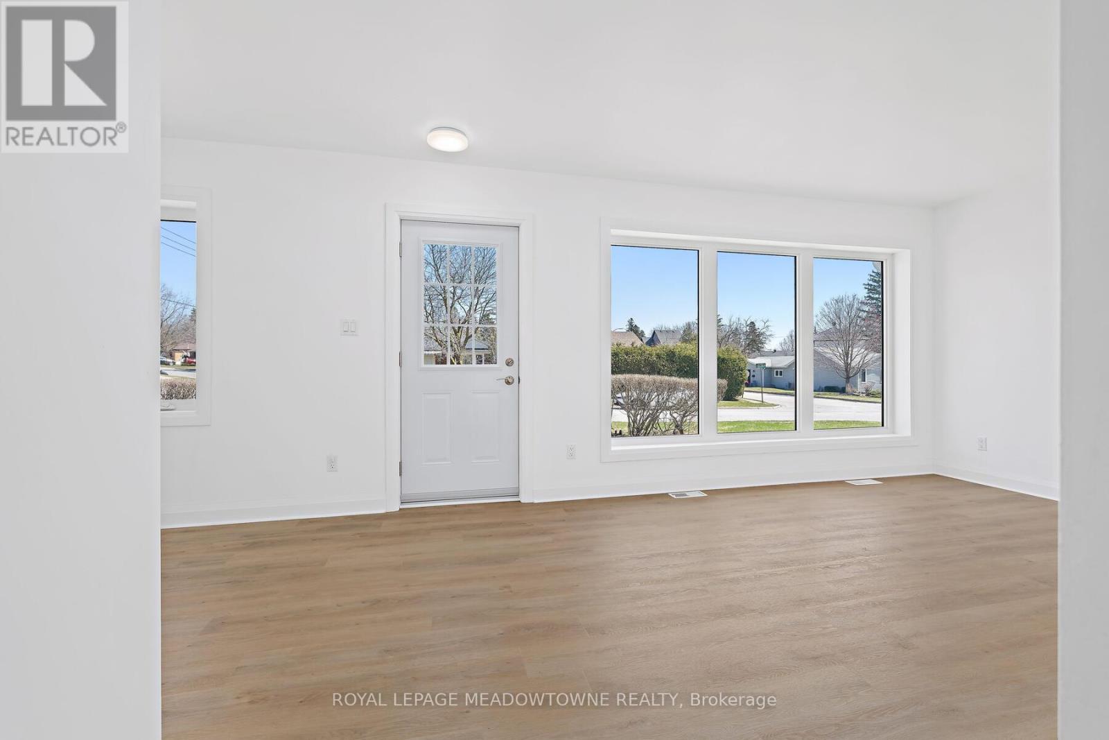 3 Bard Lane, Halton Hills, ON - Indoor Photo Showing Other Room