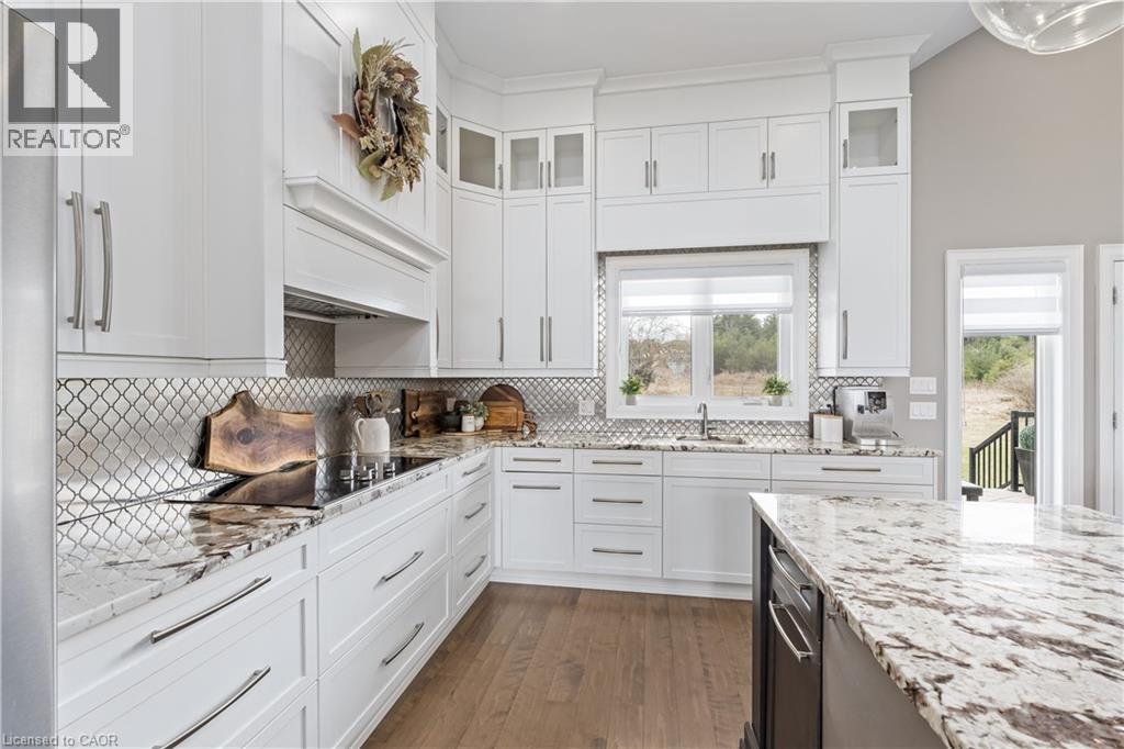 9677 Tenth Sideroad, Erin, ON - Indoor Photo Showing Kitchen With Upgraded Kitchen
