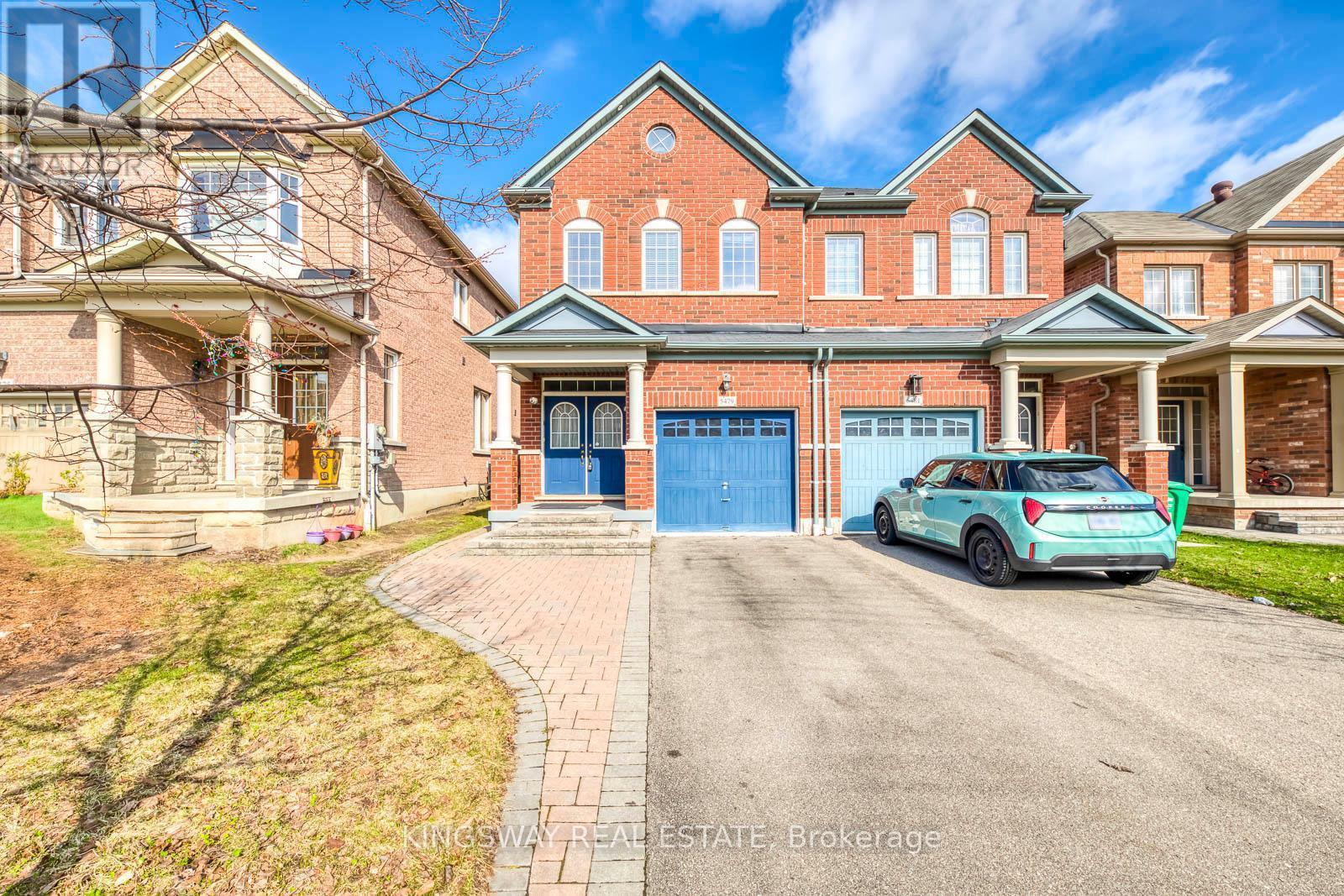 5479 Fudge Terrace, Mississauga, ON - Outdoor With Facade