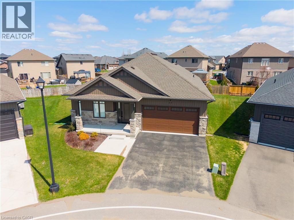 24 Craddock Boulevard Unit# 23, Jarvis, ON - Outdoor