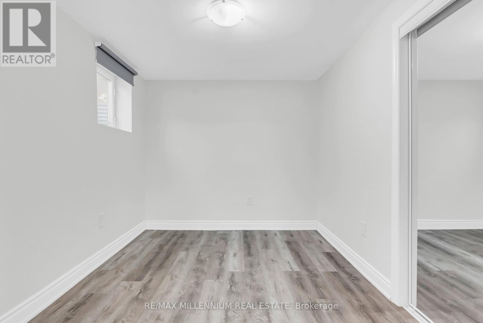 20 Kesteven Crescent, Brampton, ON - Indoor Photo Showing Other Room