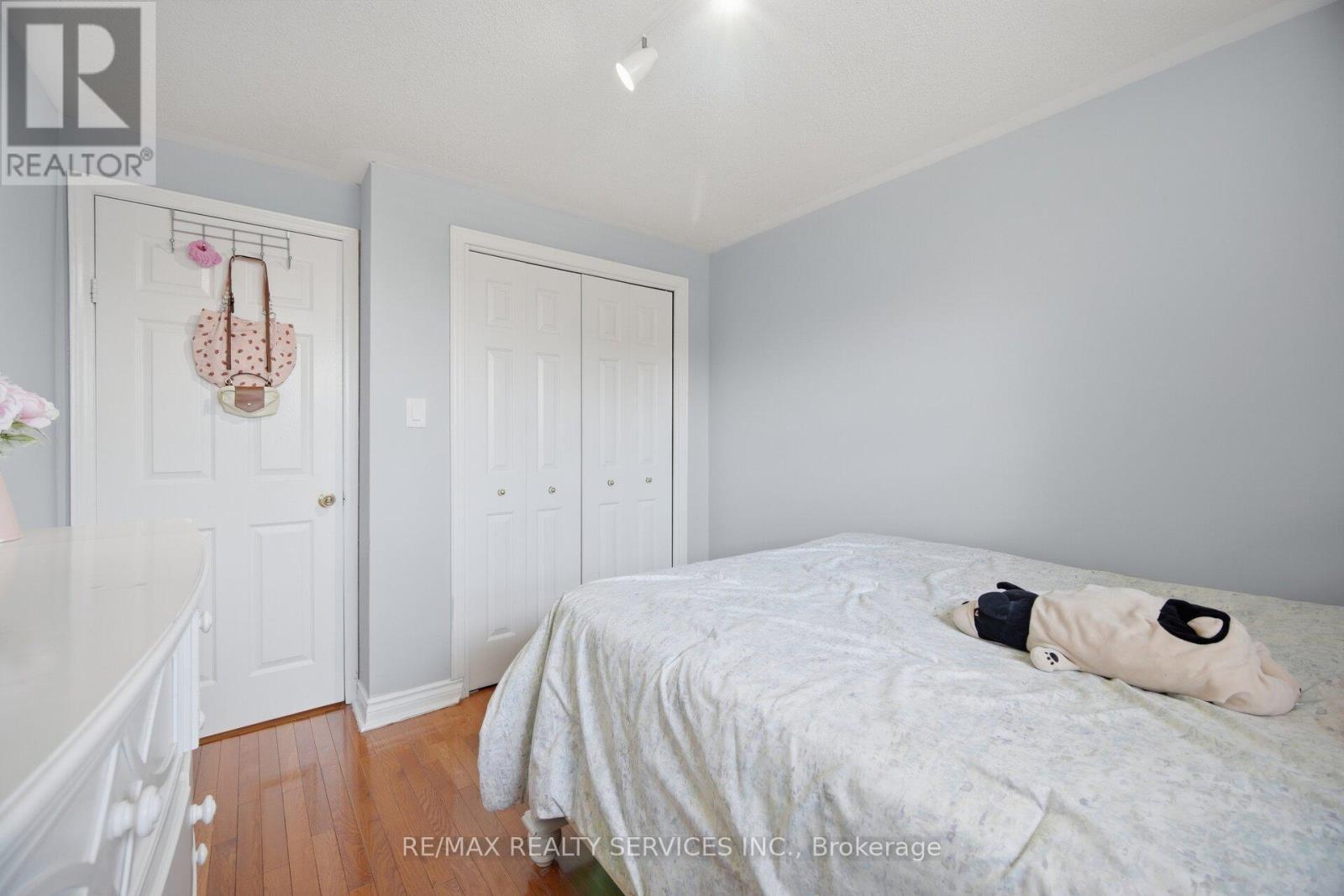 68 Elgin Drive, Brampton, ON - Indoor Photo Showing Bedroom
