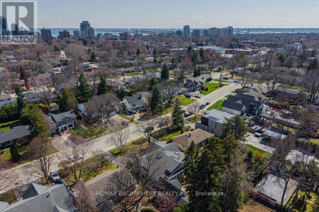 2119 Paisley Avenue, Burlington, ON - Outdoor With View