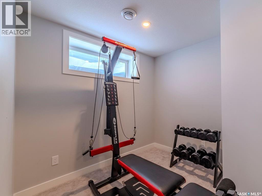 114 Germain Court, Saskatoon, SK - Indoor Photo Showing Gym Room