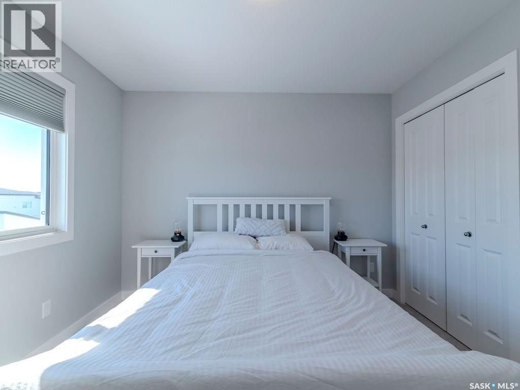 114 Germain Court, Saskatoon, SK - Indoor Photo Showing Bedroom