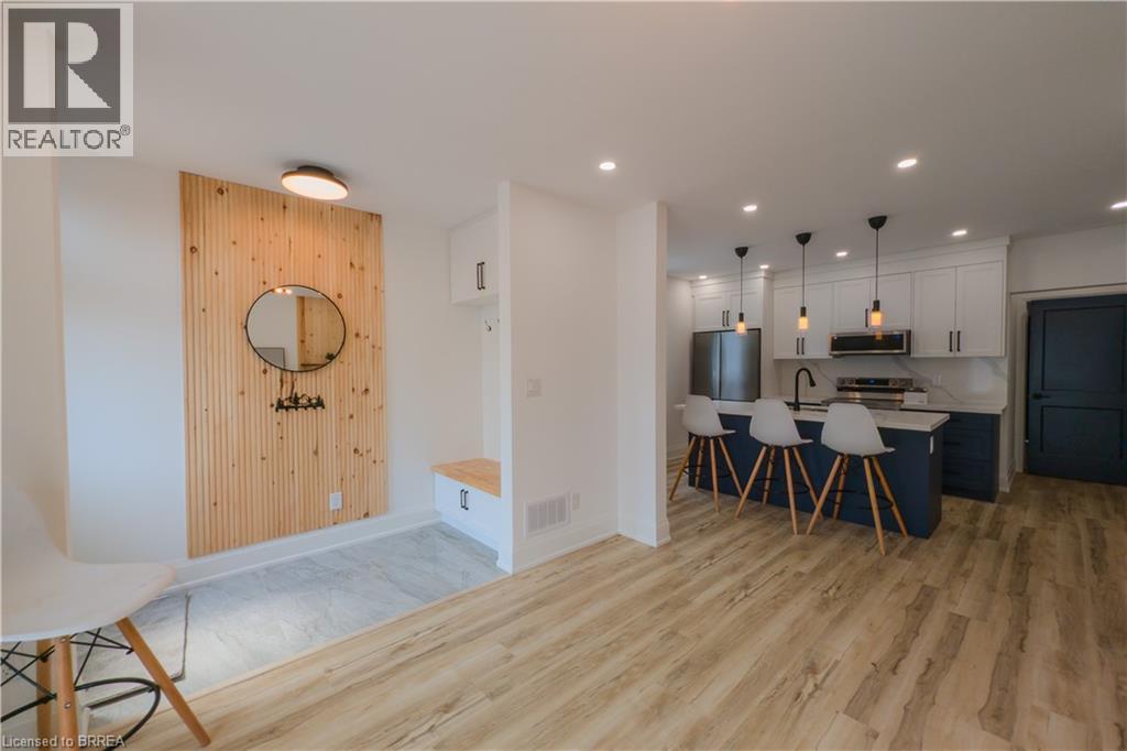 91 Princess Street, Hamilton, ON - Indoor